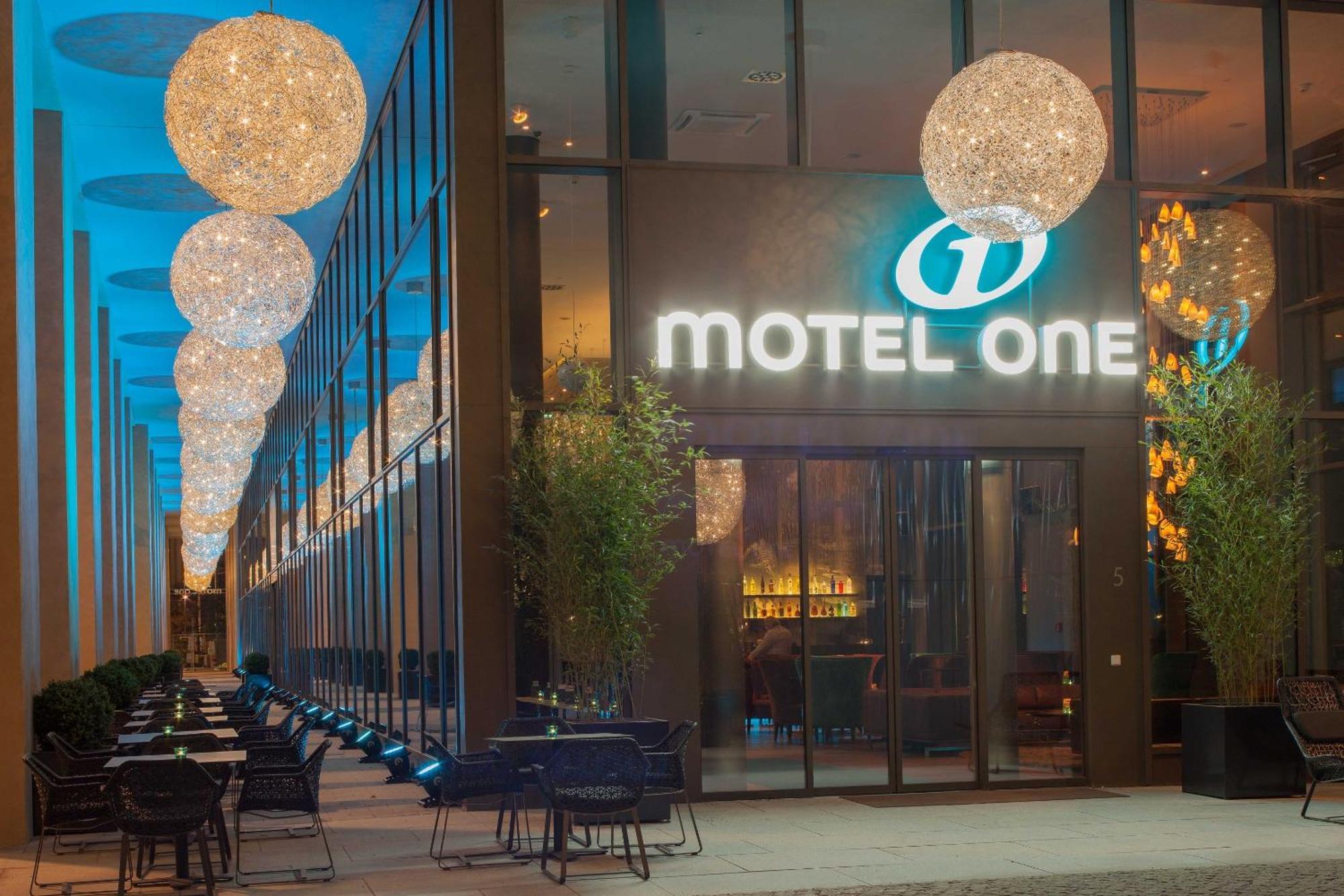 Motel One Dresden Am Zwinger المظهر الخارجي الصورة