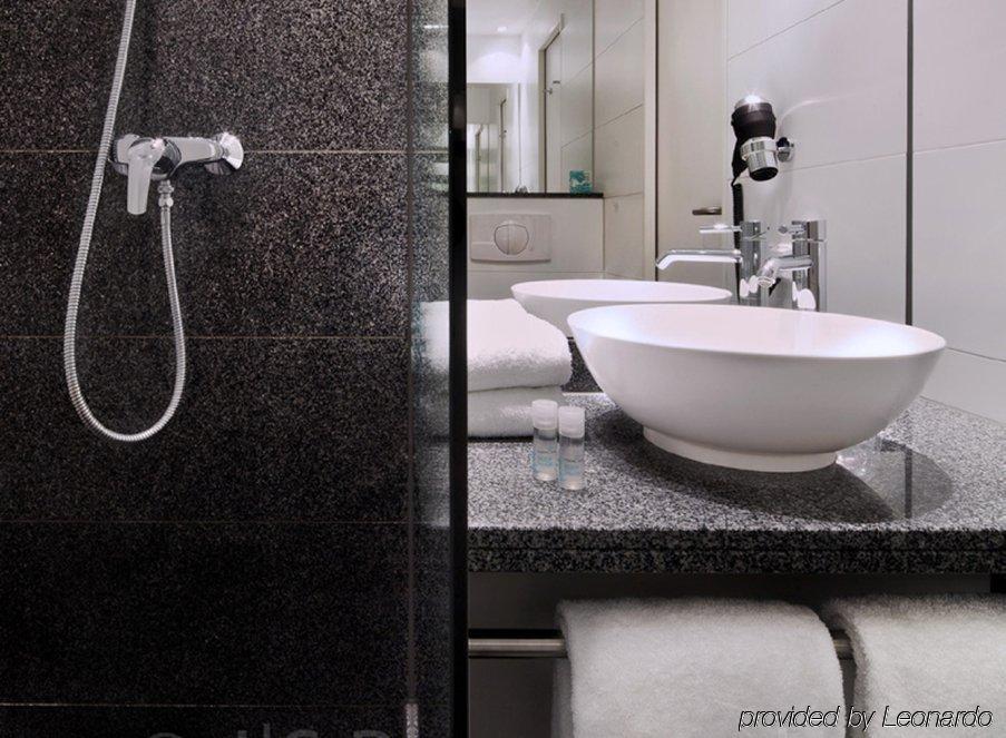 Motel One Dresden Am Zwinger المظهر الخارجي الصورة